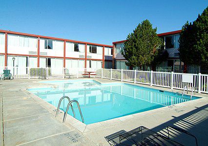 Lodge Econo Rawlins